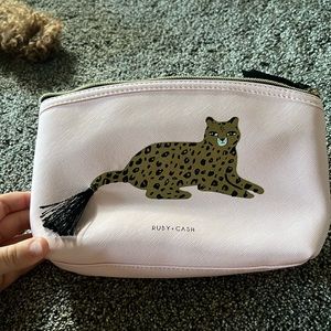 💄Ruby + Cash Makeup bag💄